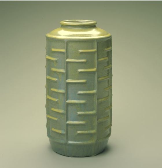 Maija Grotell, Vase, circa 1942. Cranbrook Art Museum.
