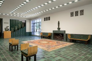 Kingswood School Green Lobby, photographer PD Rearick, 2015