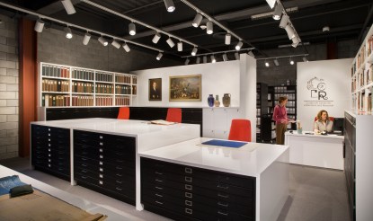 Gina and Laura in Reading Room Sept 11 18