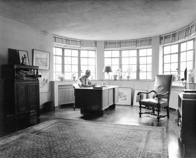 Thornlea Studio Kausch 1981